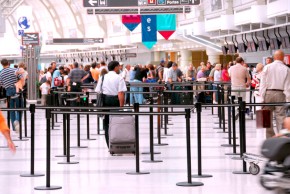 luggage airport line