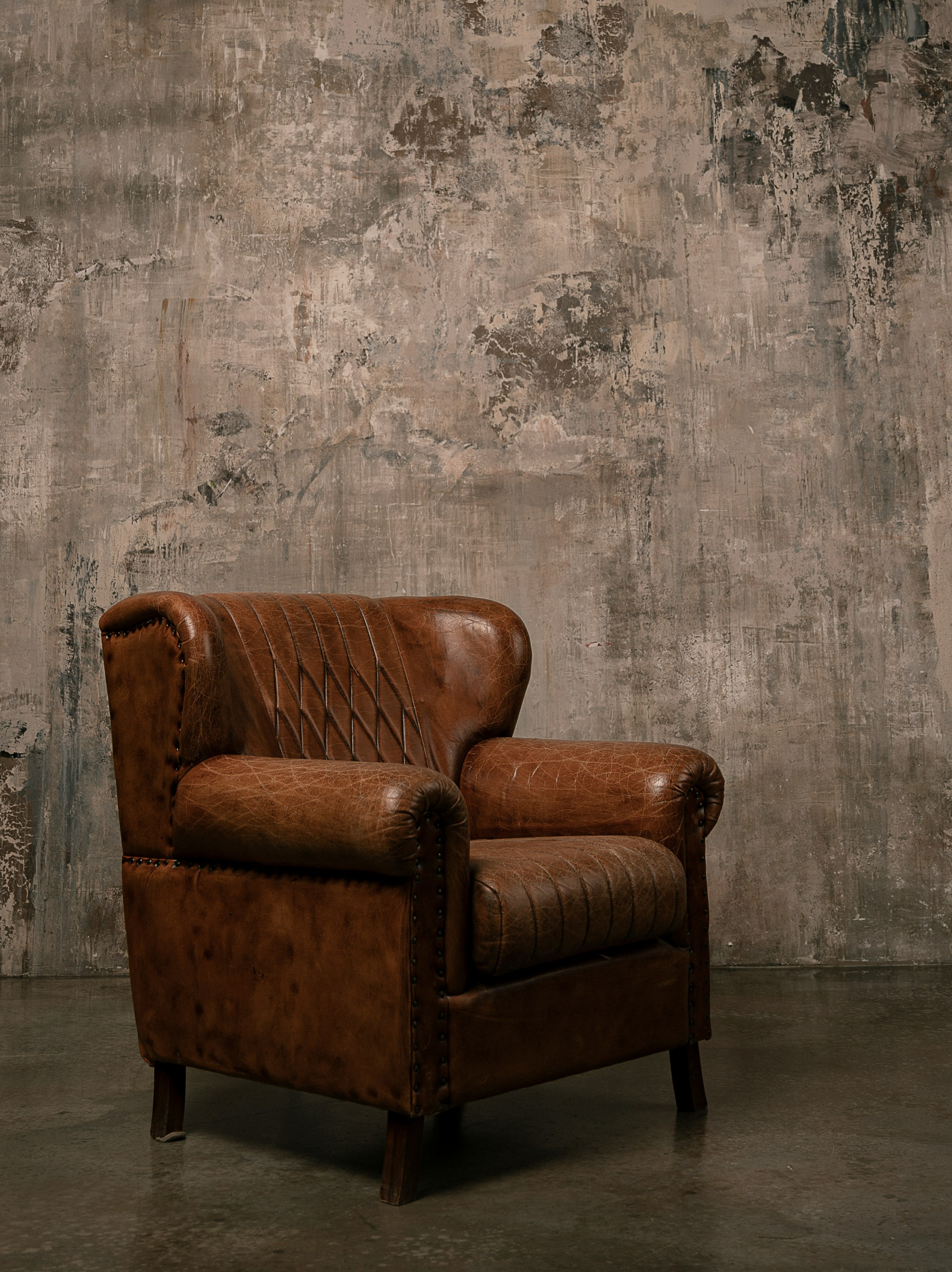 Here we are inside, here's one little chair for one of you...